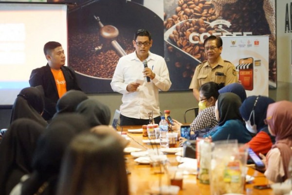 Workshop Program Ekspor Shopee untuk pelaku UKM / IKM Kota Kediri, Senin (6/6). (Foto: Dok. Istimewa)