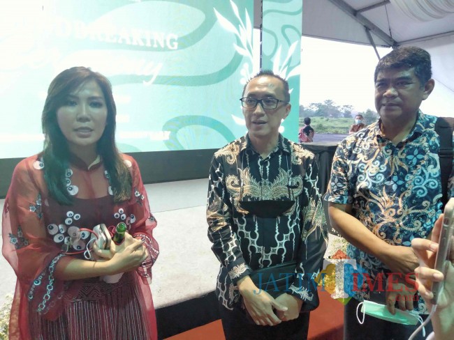 CEO PT Indah Jaya Property, Grace Tagore selaku pengembang Samaview Residence.(Foto: Riski Wijaya/MalangTIMES).