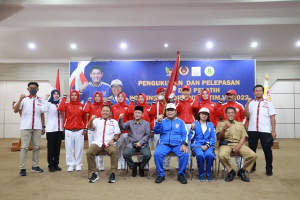 Sebanyak 229 atlet telah dikukuhkan dan dilepas oleh Sekretaris Daerah Pemerintah Kota Kediri untuk mewakili Kota Kediri pada Pekan Olahraga Provinsi (Porprov) Jatim ke 7 dan Festival Olahraga Rekreasi Masyarakat Nasional (Fornas) ke 6 tahun 2022. (Foto: Dok. Istimewa)