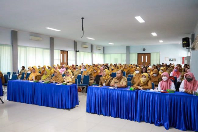  Dinas Pendidikan Kota Kediri menggelar Sosialisasi Pemanfaatan Dana Bantuan Operasional Sekolah (BOS) Tahun 2022, Selasa (21/6). (Foto: Dok. Istimewa)