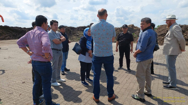 Bupati Malang HM. Sanusi saat berada di TPA di Odense Denmark.(Foto: Istimewa)