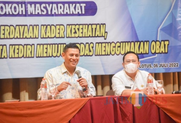 Wali Kota Kediri Abdullah Abu Bakar saat memberikan sambutan dalam acara workshop.(foto: istimewa)