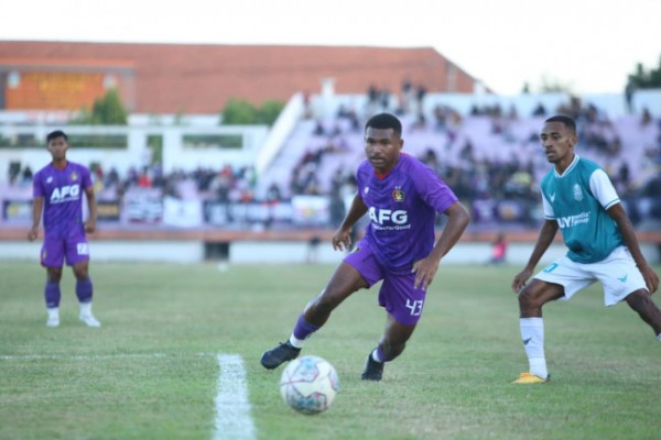 Persik saat bertanding di Stadion Willis Madiun. (Foto : istimewa)