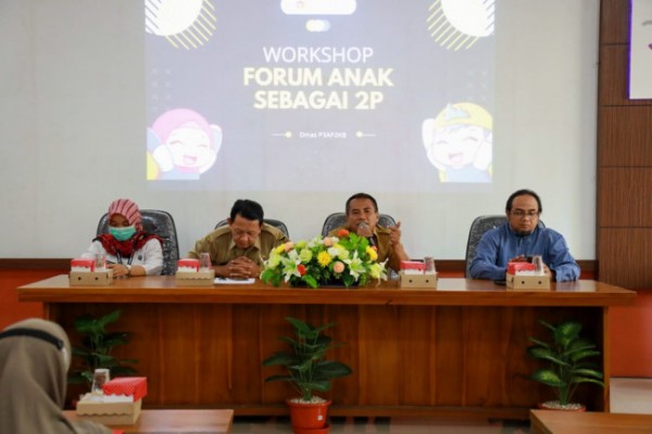 DP3AP2KB Kota Kediri, hari ini menggelar workshop forum anak sebagai pelopor dan pelapor (2P), yang diikuti oleh anak-anak forum anak dari 46 Kelurahan di Kota Kediri, di Ruang Pertemuan DP3AP2KB Kota Kediri, Selasa (12/7). (Foto: Dok. Istimewa)