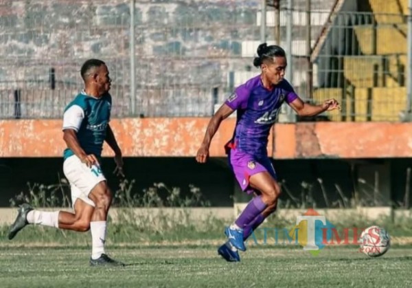 Pemain Persik saat menjalani latihan. (foto: istimewa)
