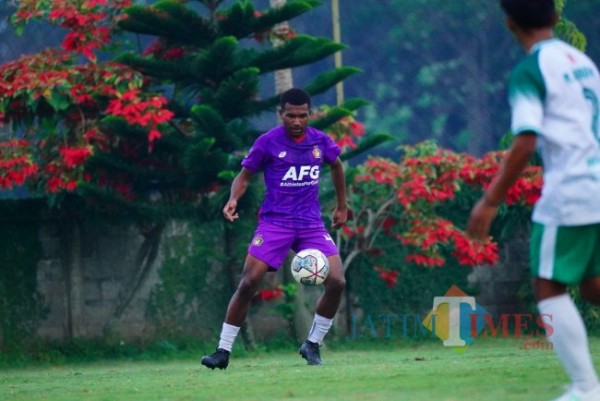 Salah satu pemain Persik yang dipinjamkan ke klub lain.(foto : istimewa)
