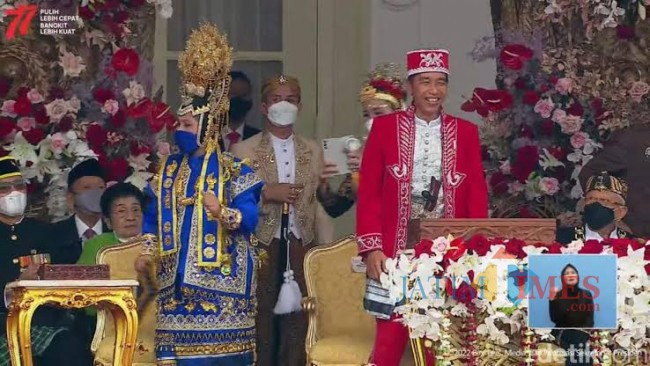 Presiden RI Joko Widodo saat upacara kemerdekaan RI Ke-77 