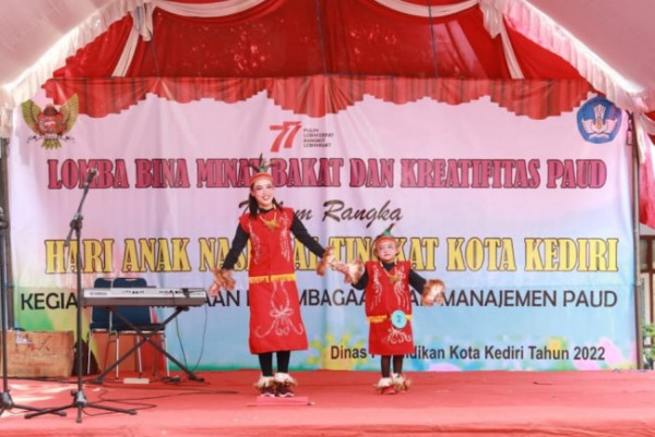 Peringati Hari Anak Nasional, Dinas Pendidikan Kota Kediri semarakkan kreativitas anak melalui Lomba Bina Minat Bakat dan Kreativitas PAUD, Rabu (31/8). Foto: (Dok. Istimewa)