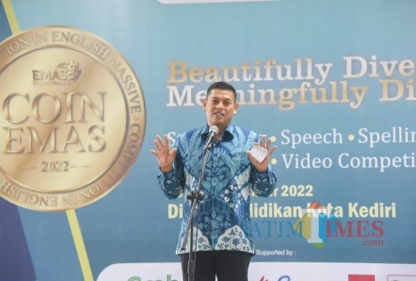 Wali Kota Kediri membuka langsung kompetisi Bahasa Inggris. (Foto : istimewa)