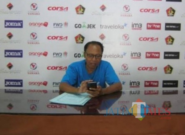 Kamid, anggota EXCO PSSI Kota Kediri.(eko arif s/Jatimtimes)