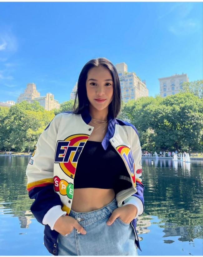 Anya Geraldine