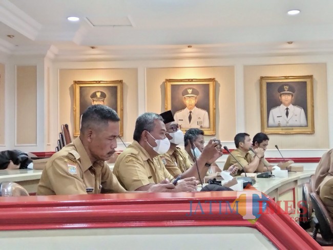 Rakor pembentukan PPID tingkat desa Kabupaten Malang.(Foto: Riski Wijaya/MalangTIMES).