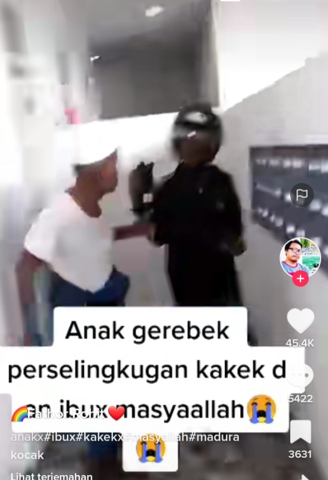 Anak Gerebek Ibunya yang Berduaan dengan Seorang Kakek di Dalam Toilet SPBU