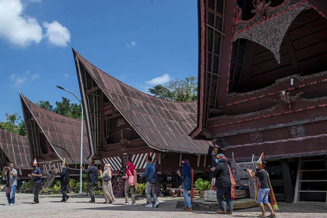 Desa Wisata Tomok.