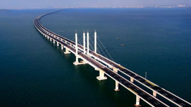 Jembatan Besar Danyang-Kunshan (163 km)