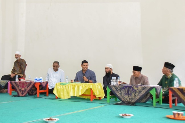 Wali Kota Kediri Abdullah Abu Bakar halal bi halal bersama Al-Irsyad Al Islamiyah, Minggu (30/4/2023) di Aula Al Irsyad Al Islamiyah. Foto: (Dok. Istimewa)