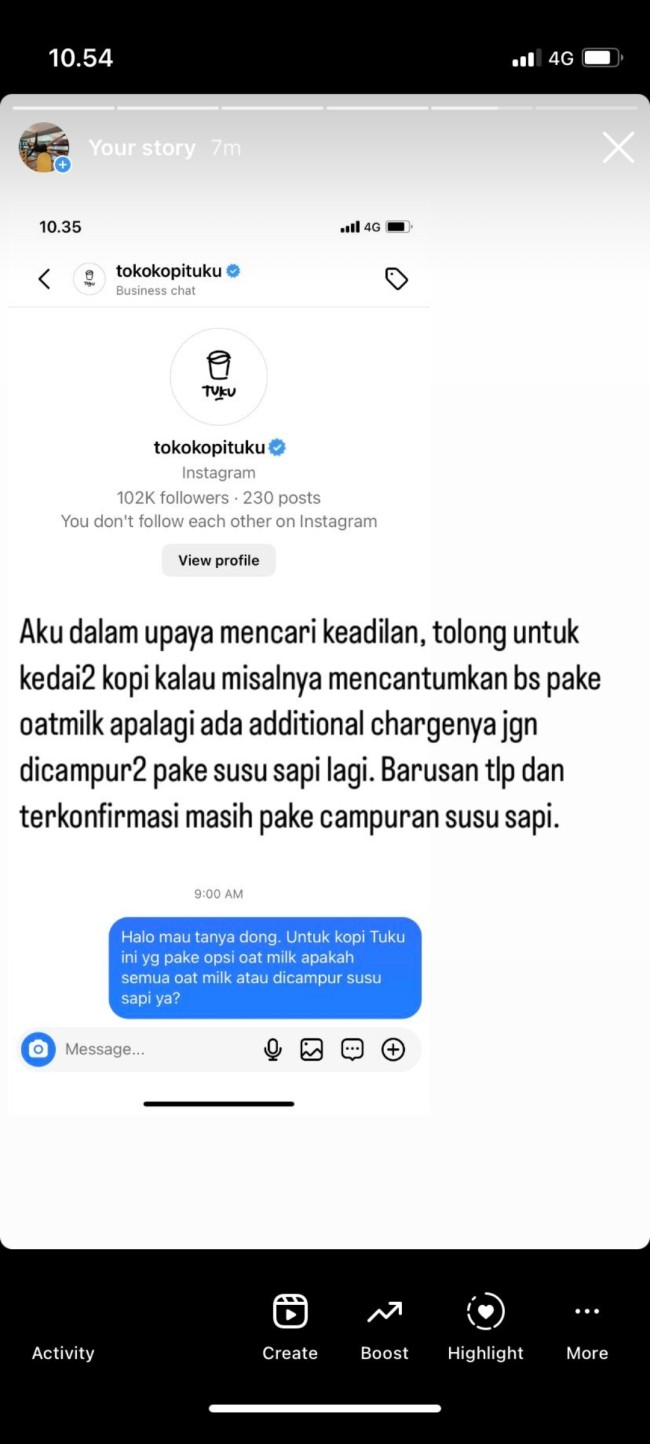 Pelanggan saat komplain ke pihak Kopi Tuku. (Foto: Twitter)