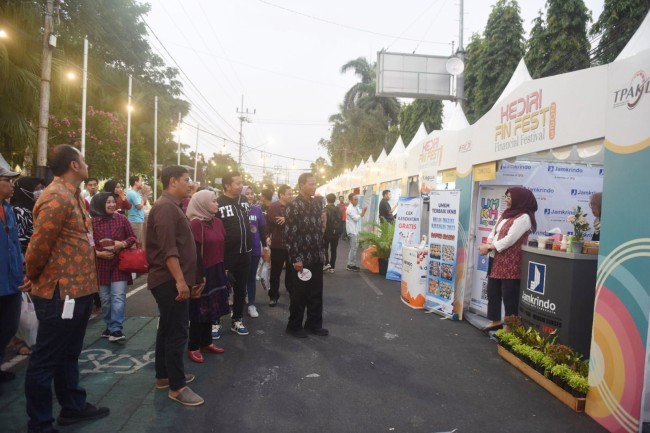 Fin Fest 2023 digelar selama dua hari mulai tanggal 14-15 Oktober. Tema yang diambil tahun ini 'Akses Keuangan Merata Masyarakat Sejahtera'. Foto : (Istimewa) 