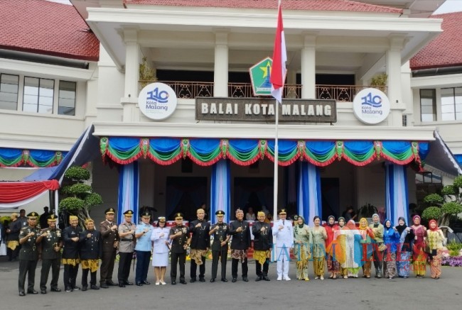 Foto bersama Forkopimda Plus Kota Malang usai upacara HUT 110 Kota Malang (foto: Hendra Saputra/JatimTIMES)