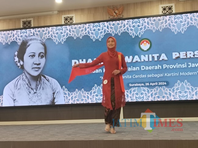 Serunya gelaran Jemursari Fashion Week di Kantor BKD Jatim. 