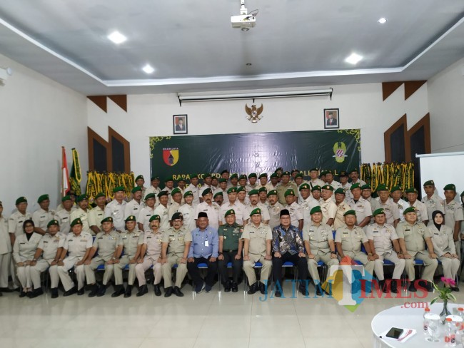Foto bersama.
