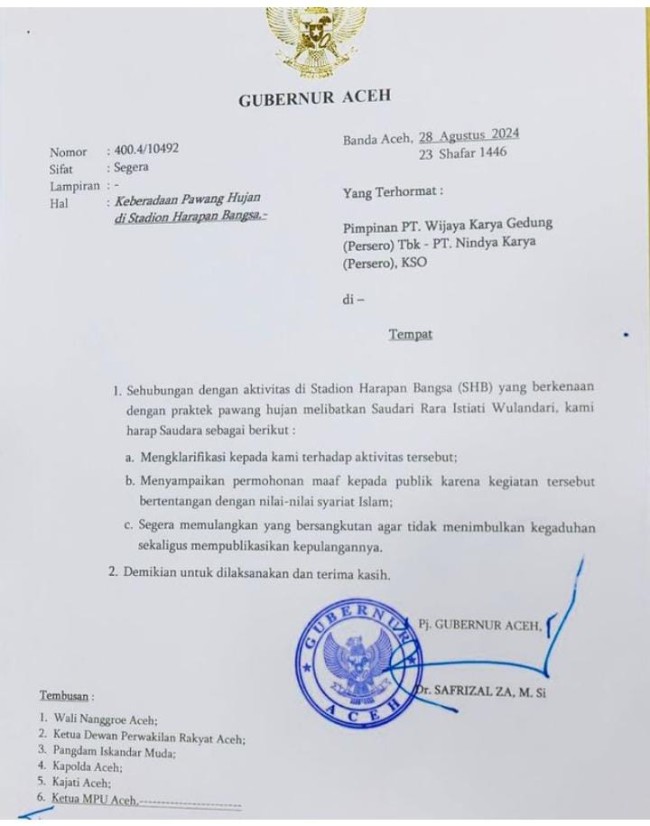 Surat pemulangan mbak Rara si pawang hujan dari Aceh yang kini viral. (Foto X)