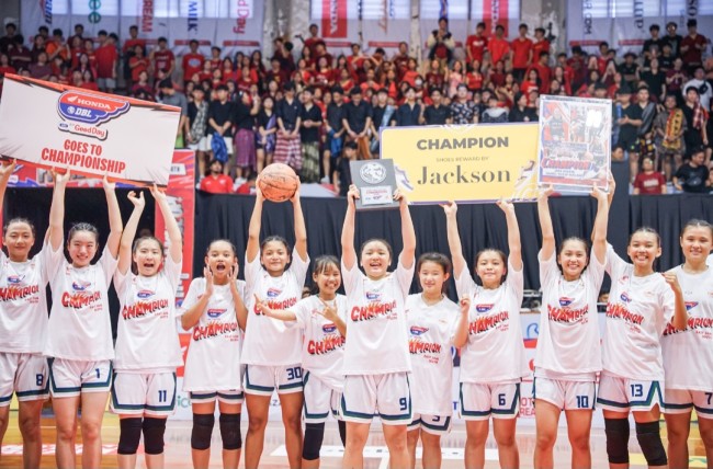 Tim basket putri Kosayu yang juga meraih juara I pada DBL 2024. (Foto: istimewa)