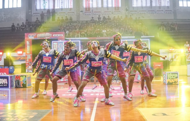  Tim dance DNA dari Kosayu saat tampil di DBL 2024. (Foto: istimewa)