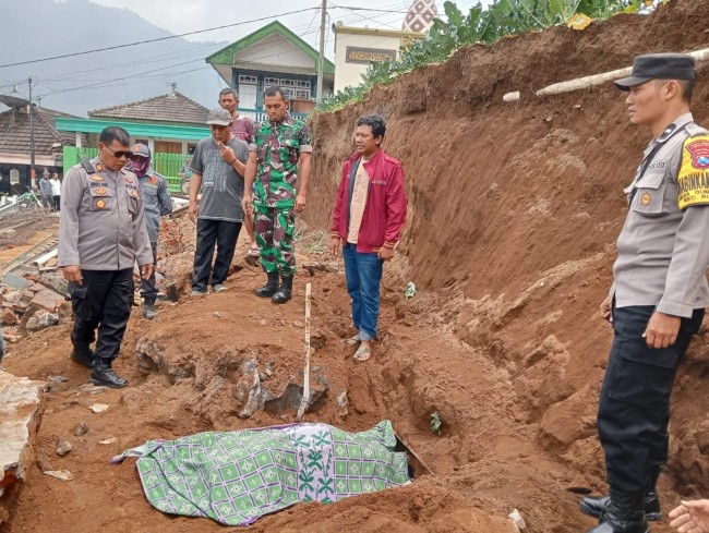 .