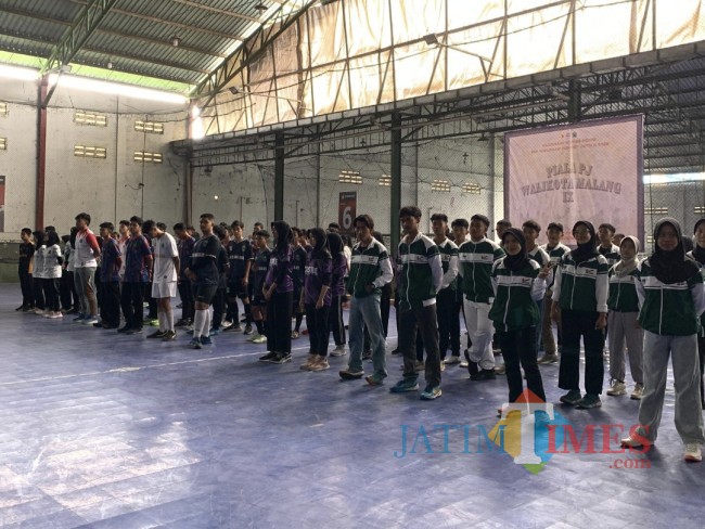 Sejumlah peserta Kejuaraan Hockey di Kota Malang (foto: Hendra Saputra/JatimTIMES)