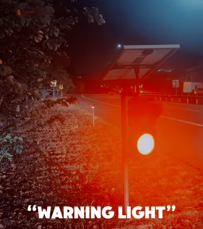 Warning light. (Foto: Instagram @official.jpt)