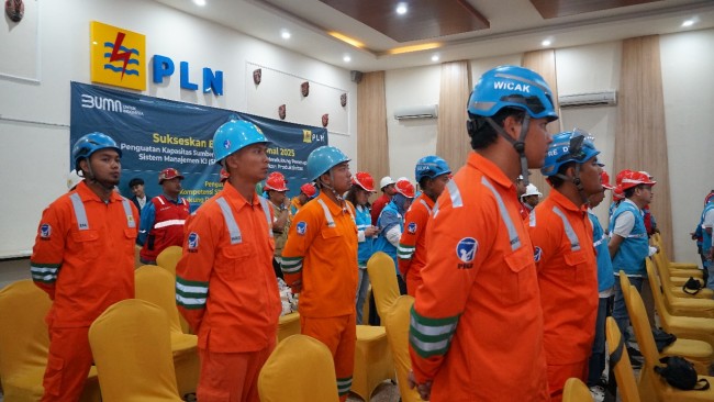 Tim PLN UP3 Malang saat mengikuti Bulan Keselamatan dan Kesehatan Kerja (K3). (Foto: istimewa)