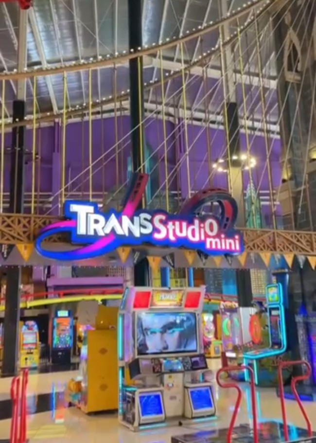 Trans Studio Mini. (Foto @transstudiomini)