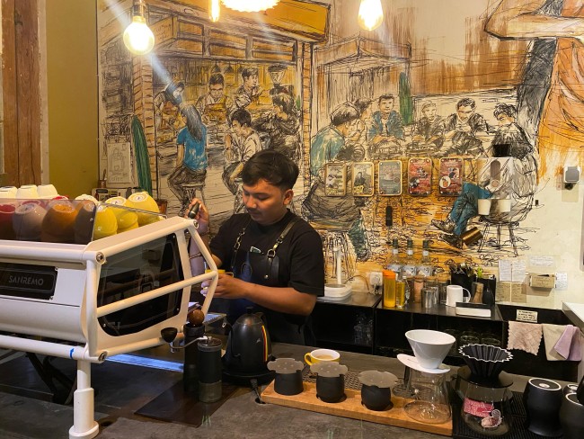 Bar Roewang Tamoe. (Foto: Binti N Rosida/Jatimtimes)