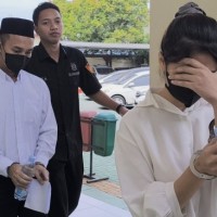 Kasus Pornografi, Eks Karyawan BUMN di Gresik dan Selebgram Dituntut 1 Tahun 5 Bulan