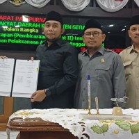 Pos Pajak dan Retribusi Jadi Catatan Penting Saat Paripurna Persetujuan Ranperda APBD Situbondo 2025