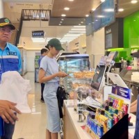 Kerja Bakti di Kayutangan Heritage, Wali Kota Malang Kampanye Larangan Pakai Kantong Plastik