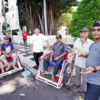 Banyuwangi Berbagi Salurkan Ribuan Paket Daging Kurban, Sasaran Utama UGD Kemiskinan Banyuwangi