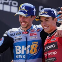 Marc Marquez Rajai MotoGP Aragon, Álex Marquez Tempel Ketat Sang Kakak