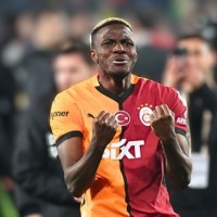 Tolak Gaji 500 Miliar per Tahun di Arab Saudi, Osimhen Beri Sinyal Manchester United