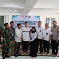 Ponpes Bahrul Maghfiroh Satu-satunya di Indonesia yang Miliki Sertifikasi Halal untuk MBG