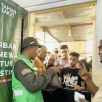 Solidaritas Kemanusiaan, Taman Zakat Salurkan 1.200 Paket Kurban dari Indonesia untuk Warga Gaza