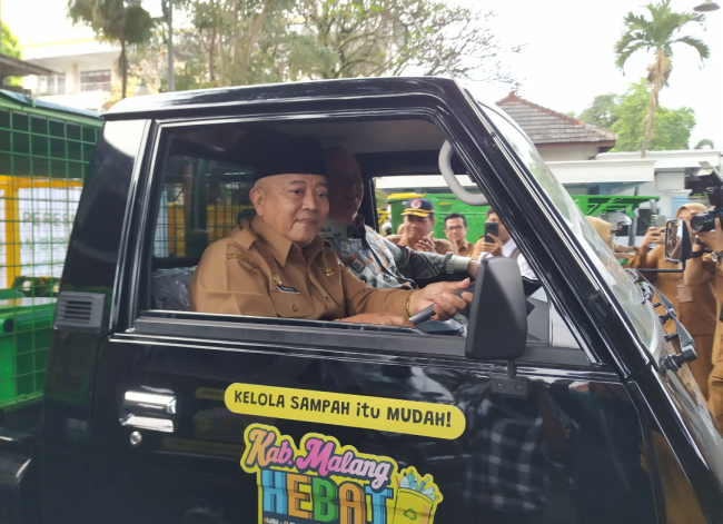 Bupati Malang HM. Sanusi.