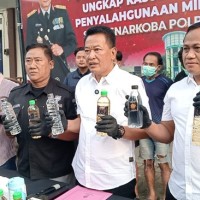 Pengiriman 1.300 Botol Arak Bali ke Jombang Digagalkan Polisi, 4 Pelaku Ditangkap