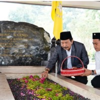 Ziarah Makam Bung Karno: Wali Kota Blitar dan Kepala BPIP Satukan Langkah untuk Pancasila