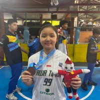 Tampil Memukau di Porprov Jatim IX 2025, Louisa Antoinette Anabella Curi Perhatian Publik