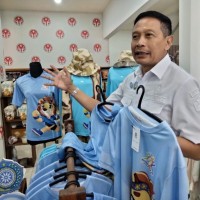 Kunjungi Galeri Mbois, Wali Kota Malang Pastikan UMKM Turut Terlibat pada Porprov Jatim