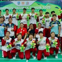 Bulu Tangkis Beregu Putra dan Putri Kabupaten Malang Raih Medali Perak di Porprov Jatim 2025