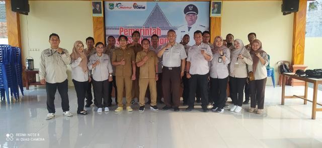 foto bersama.