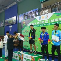 Kabupaten Malang Raih Perak Cabor Bulu Tangkis, Sempat Tumbangkan Atlet Internasional Kota Surabaya